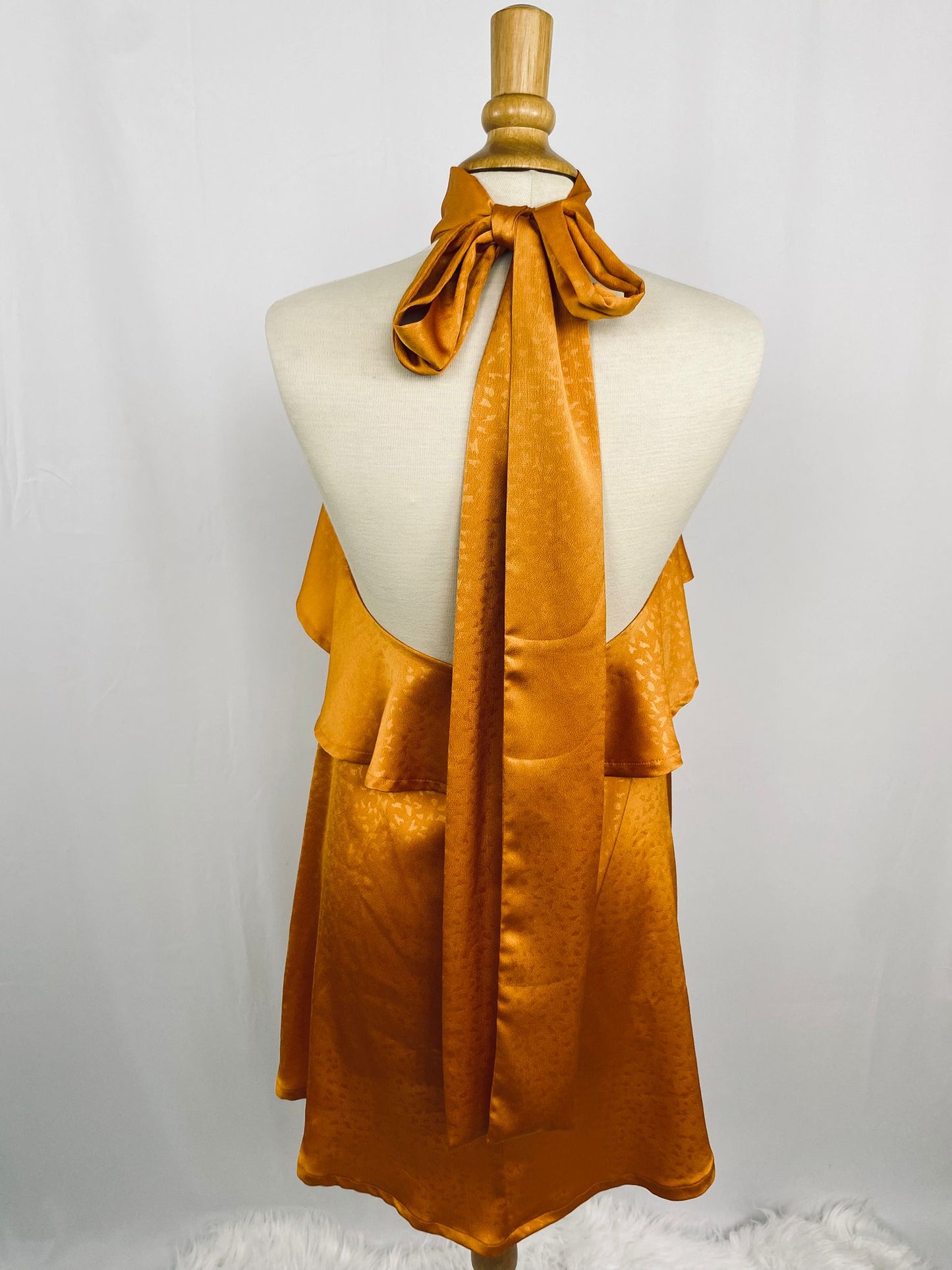 Robe à nœud