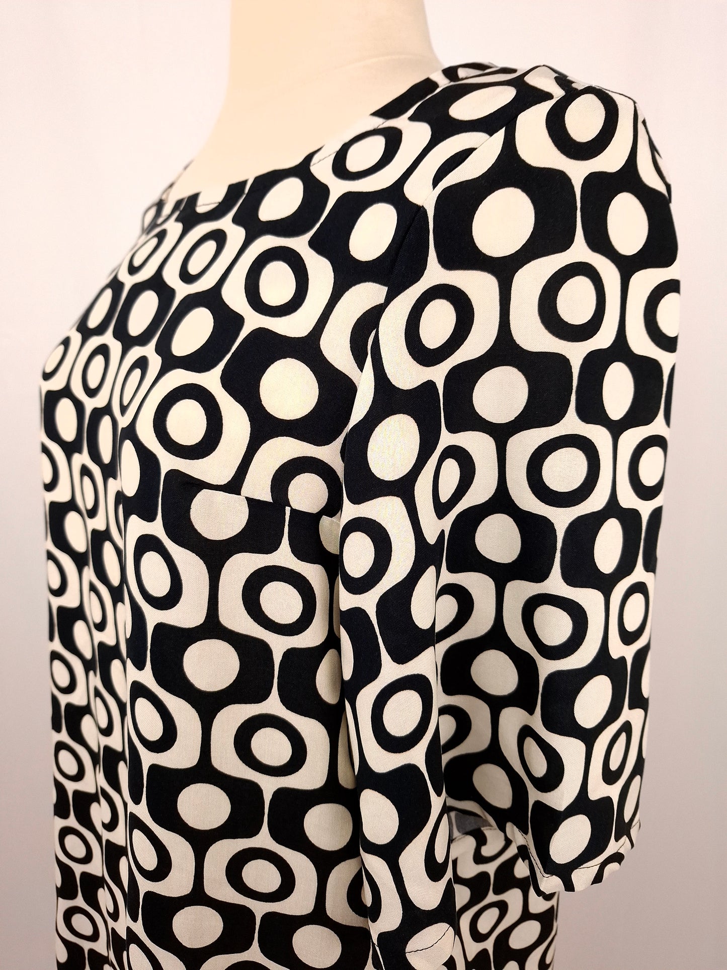 Robe Manue