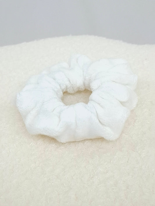 Chouchou minky à pois blanc